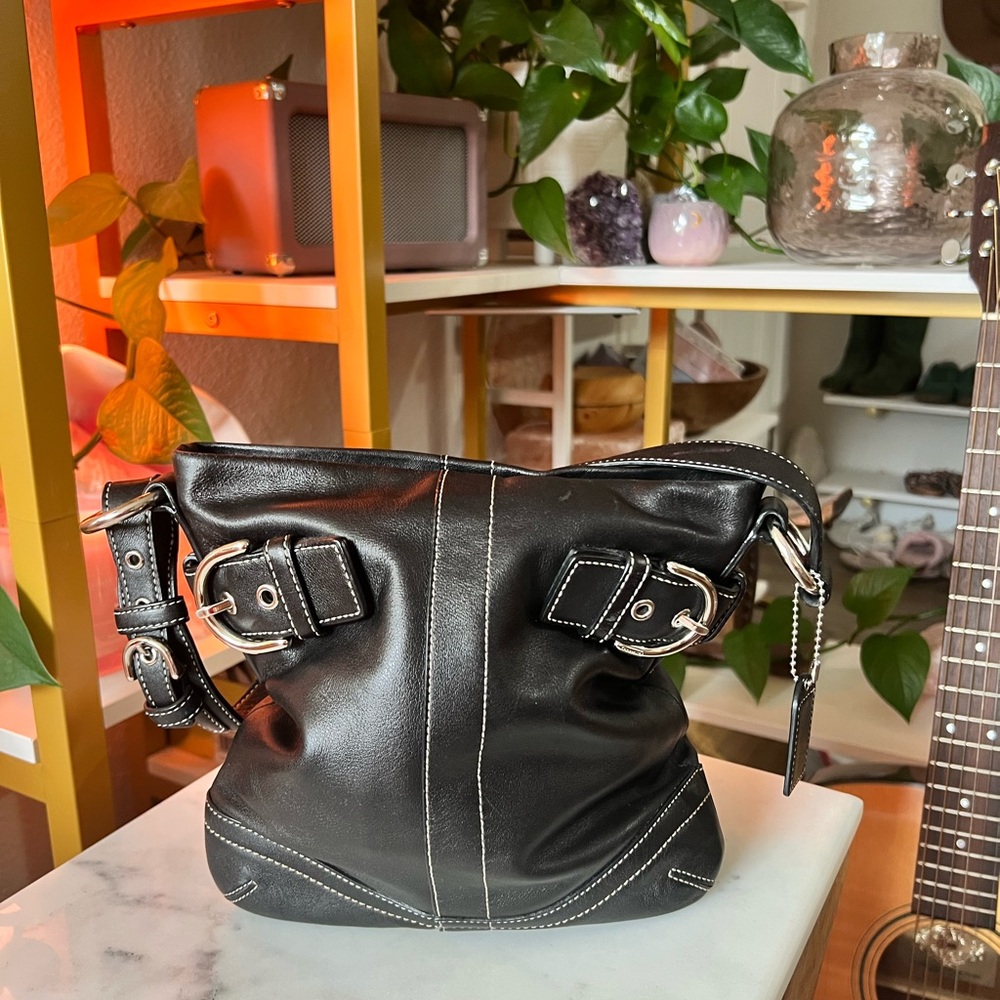 Coach Black Leather Soho Slim Duffle Shoulder/Crossbody Bag with Buckle Details - Picture 10 of 10